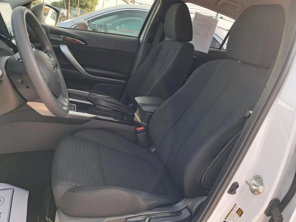 2024 Mitsubishi Eclipse Cross - Image 6 of 11