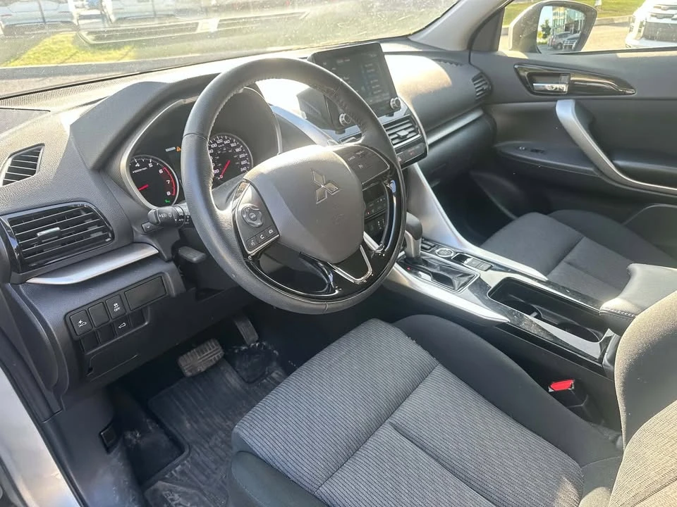 2024 Mitsubishi Eclipse Cross - Image 4 of 5