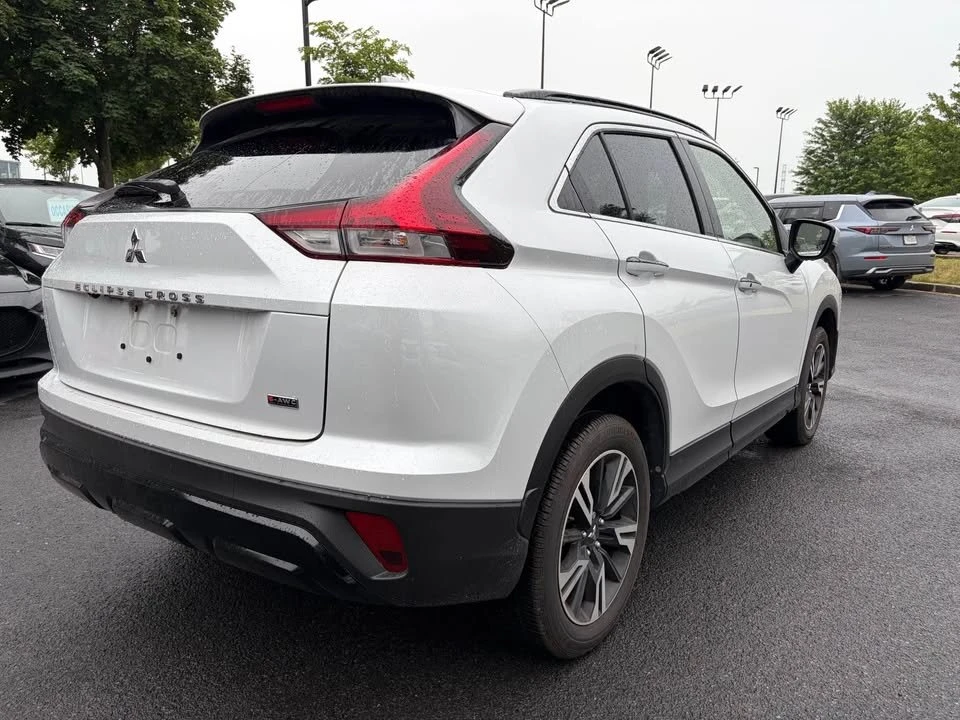 2024 Mitsubishi Eclipse Cross - Image 3 of 6