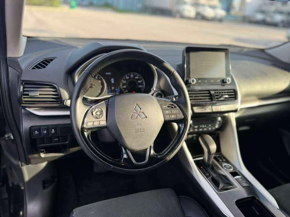 2024 Mitsubishi Eclipse - Image 10 of 11