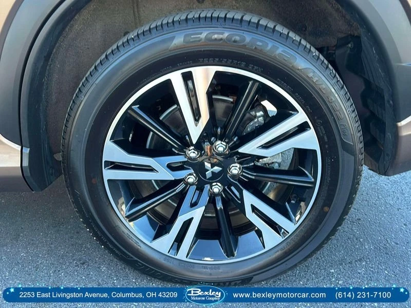 2024 Mitsubishi Eclipse Cross - Image 10 of 20
