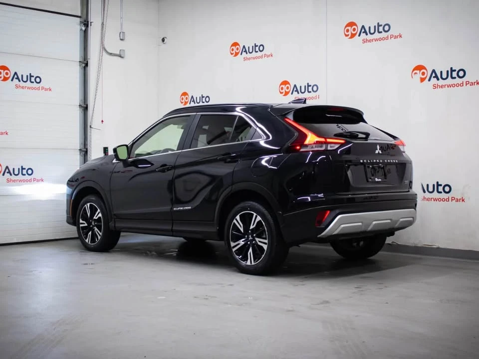 2024 Mitsubishi Eclipse Cross - Image 2 of 17