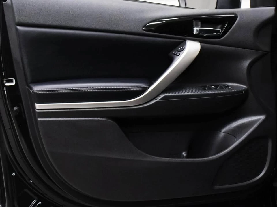 2024 Mitsubishi Eclipse Cross - Image 12 of 17