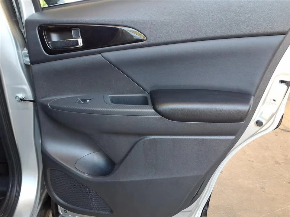 2024 Mitsubishi Eclipse Cross - Image 13 of 19