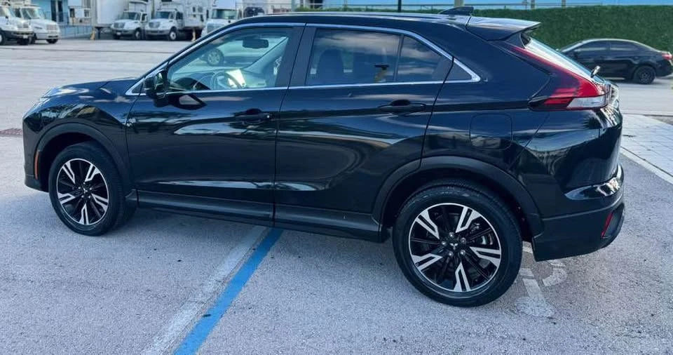 2024 Mitsubishi Eclipse Cross - Image 7 of 10