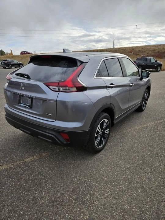 2024 Mitsubishi Eclipse Cross - Image 4 of 11