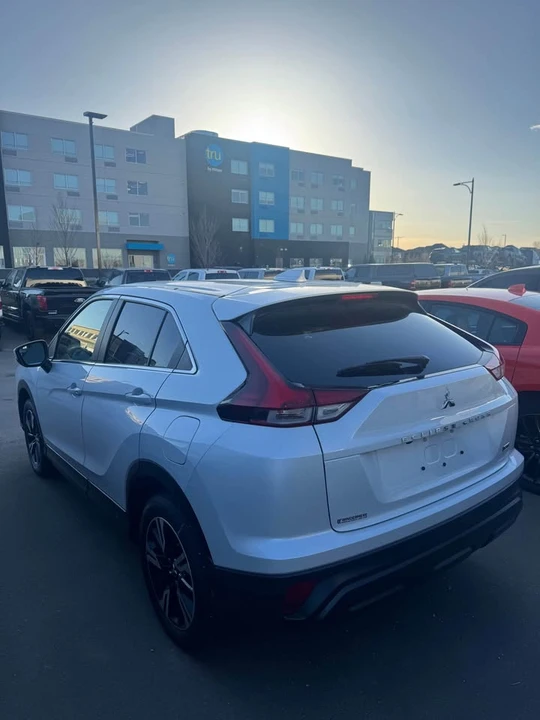 2024 Mitsubishi Eclipse Cross - Image 3 of 5