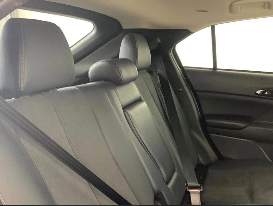 2024 Mitsubishi Eclipse Cross - Image 9 of 10