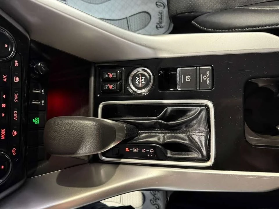2024 Mitsubishi Eclipse Cross - Image 18 of 20