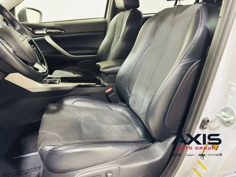 2024 Mitsubishi Eclipse Cross - Image 9 of 12