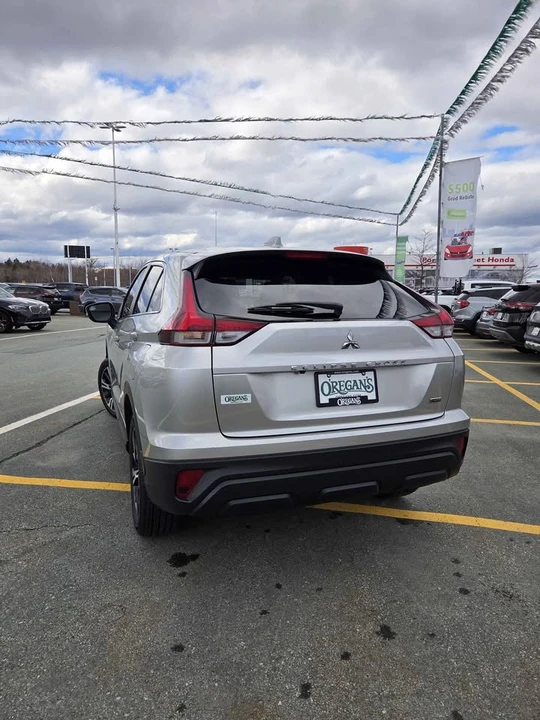 2024 Mitsubishi Eclipse Cross - Image 5 of 9
