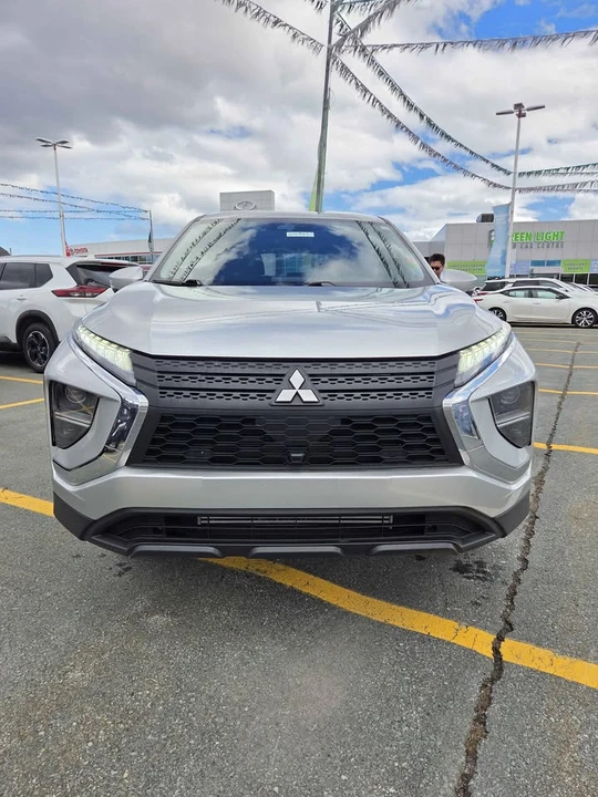 2024 Mitsubishi Eclipse Cross - Image 2 of 9