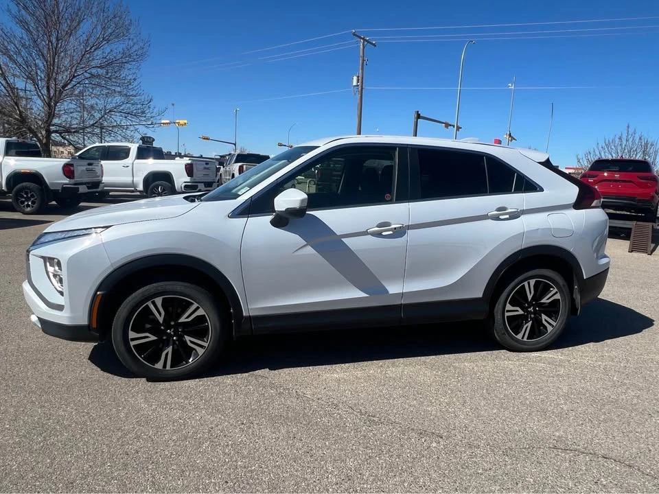 2024 Mitsubishi Eclipse Cross - Image 8 of 11