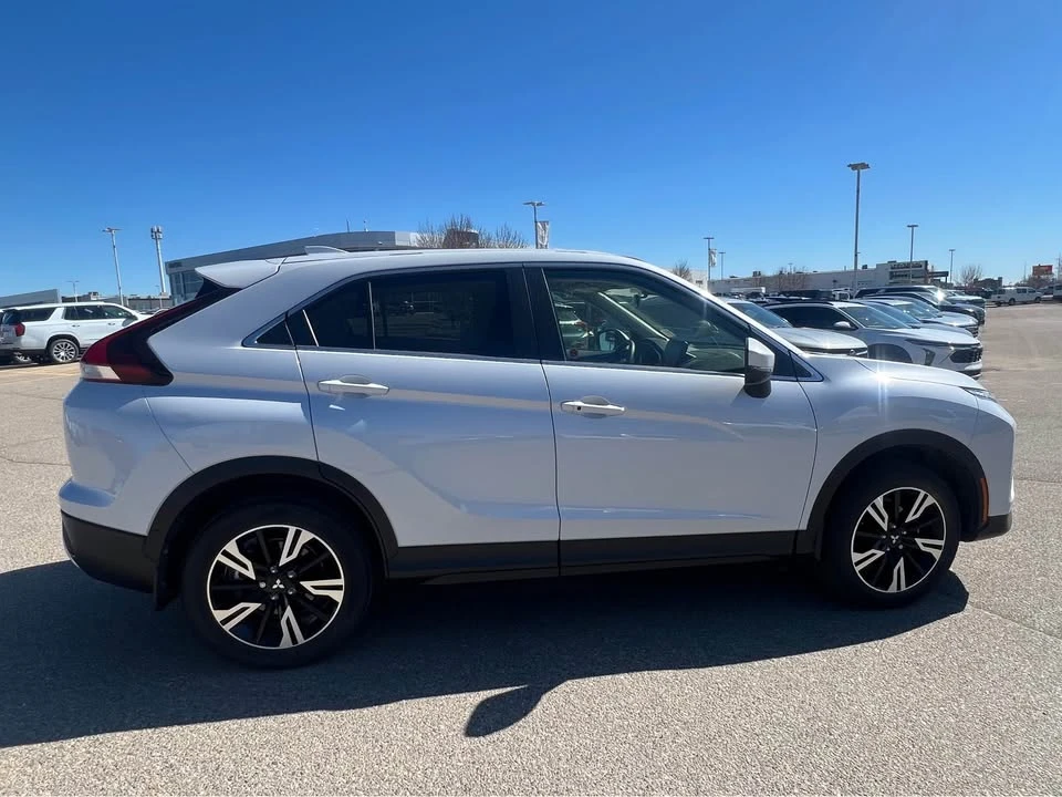 2024 Mitsubishi Eclipse Cross - Image 9 of 11