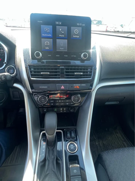 2024 Mitsubishi Eclipse Cross - Image 5 of 11