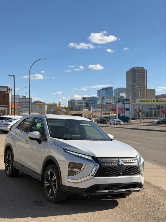 2024 Mitsubishi Eclipse Cross - Image 2 of 14