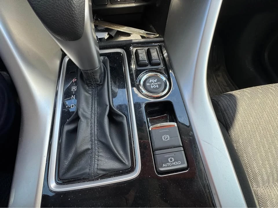2024 Mitsubishi Eclipse Cross - Image 10 of 16