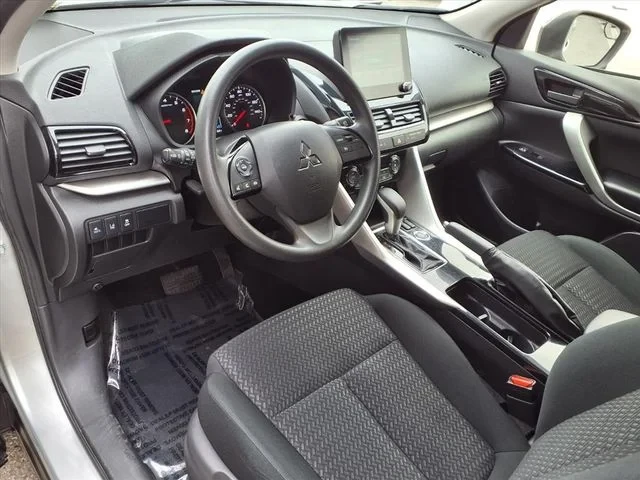 2024 Mitsubishi Eclipse Cross - Image 4 of 20