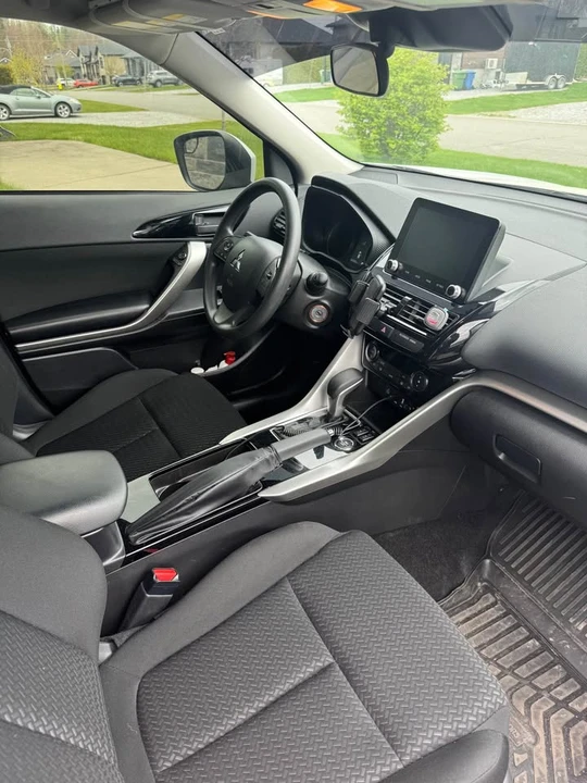 2024 Mitsubishi Eclipse Cross - Image 4 of 7