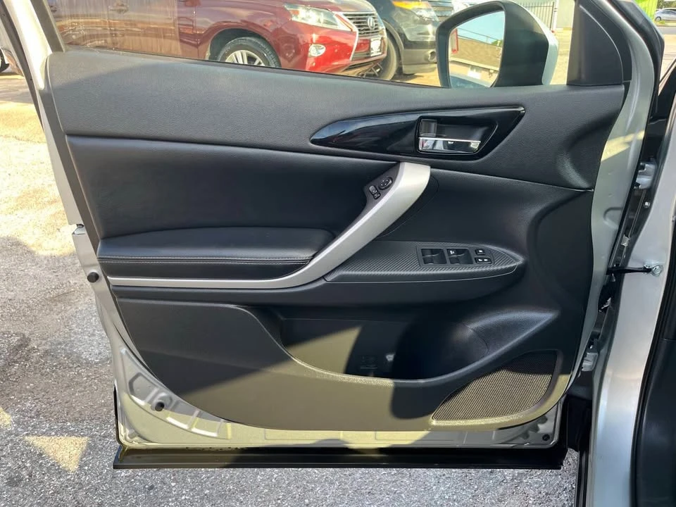 2024 Mitsubishi Eclipse Cross - Image 11 of 20
