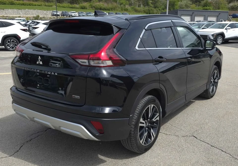 2024 Mitsubishi Eclipse Cross - Image 7 of 17