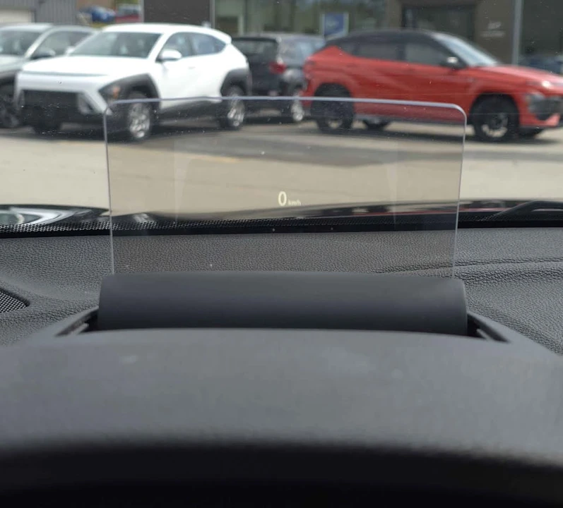 2024 Mitsubishi Eclipse Cross - Image 14 of 17