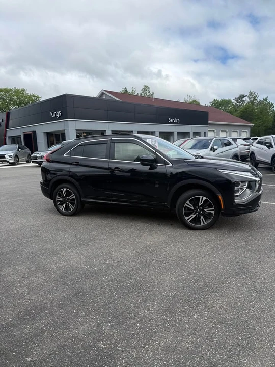 2024 Mitsubishi Eclipse Cross - Image 2 of 9