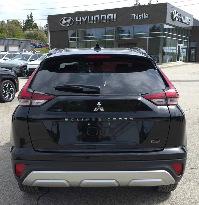 2024 Mitsubishi Eclipse Cross - Image 6 of 17