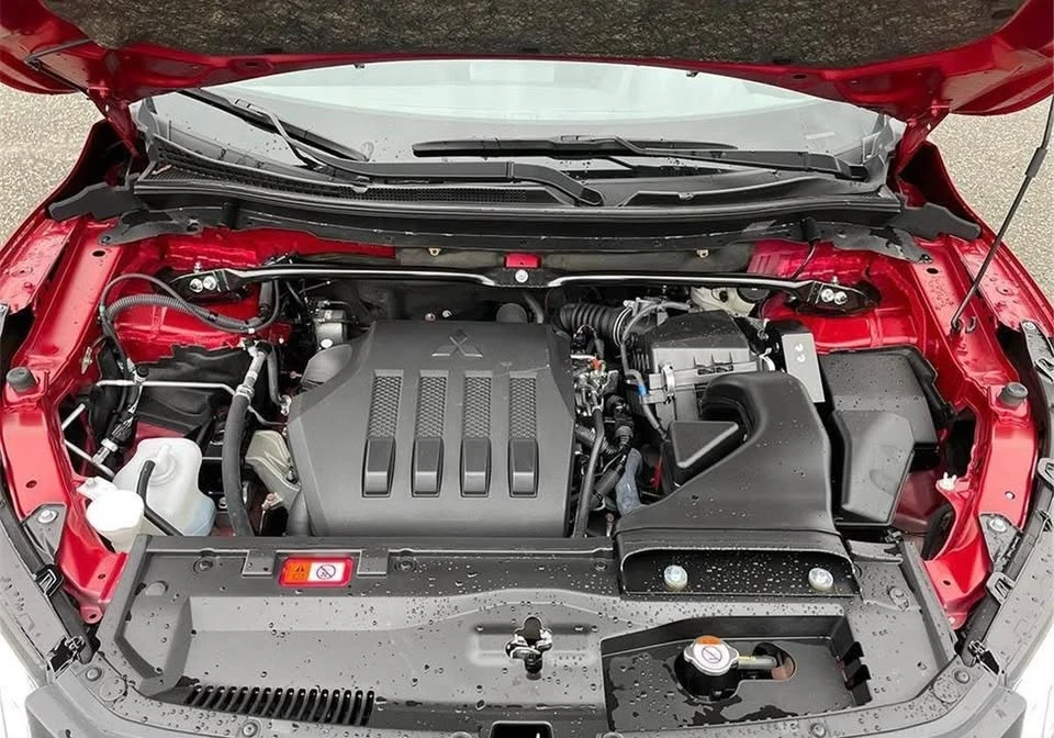 2024 Mitsubishi Eclipse Cross - Image 7 of 20