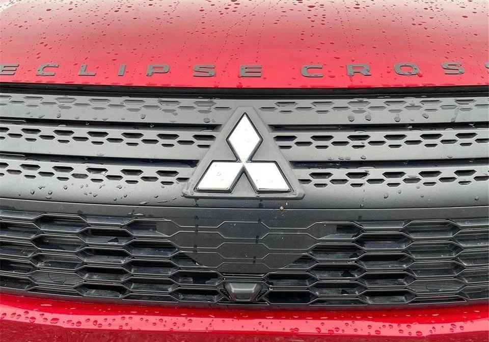 2024 Mitsubishi Eclipse Cross - Image 8 of 20