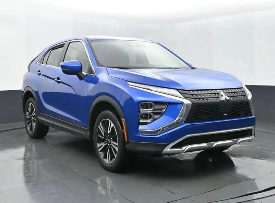 2024 Mitsubishi Eclipse Cross - Image 2 of 7