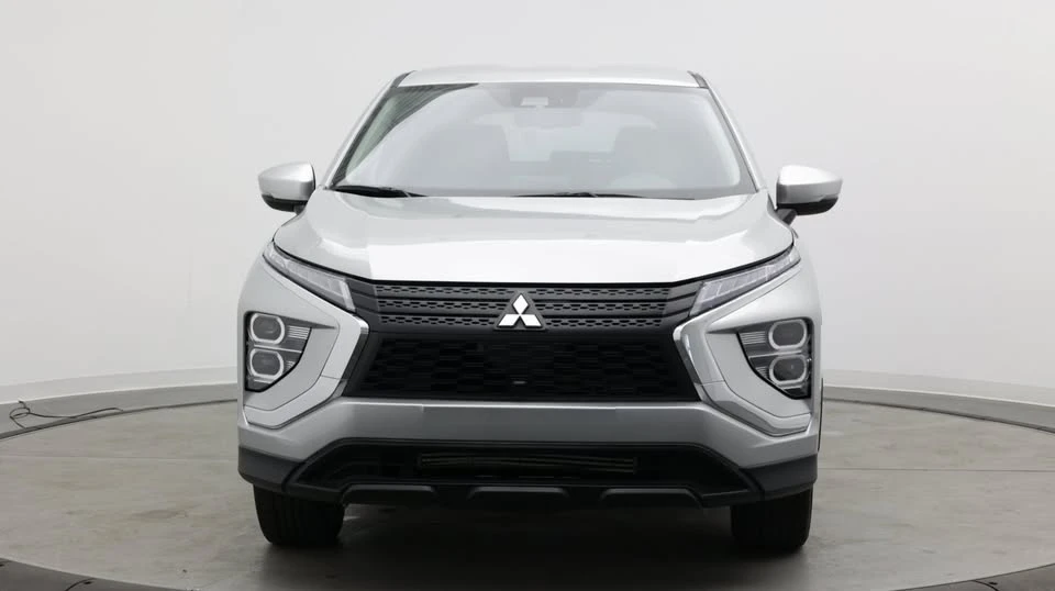 2024 Mitsubishi Eclipse Cross - Image 2 of 20