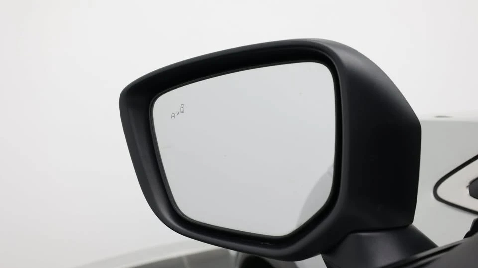 2024 Mitsubishi Eclipse Cross - Image 16 of 20