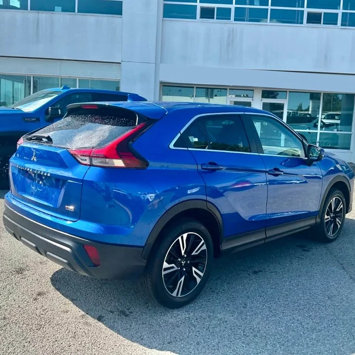 2024 Mitsubishi Eclipse Cross - Image 2 of 8