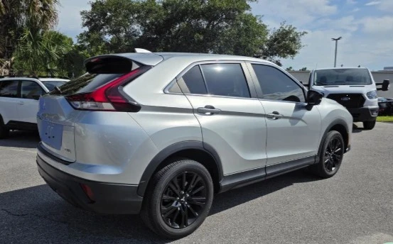 2024 Mitsubishi Eclipse Cross - Image 4 of 11