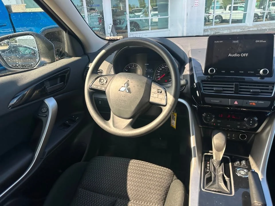 2024 Mitsubishi Eclipse Cross - Image 15 of 20
