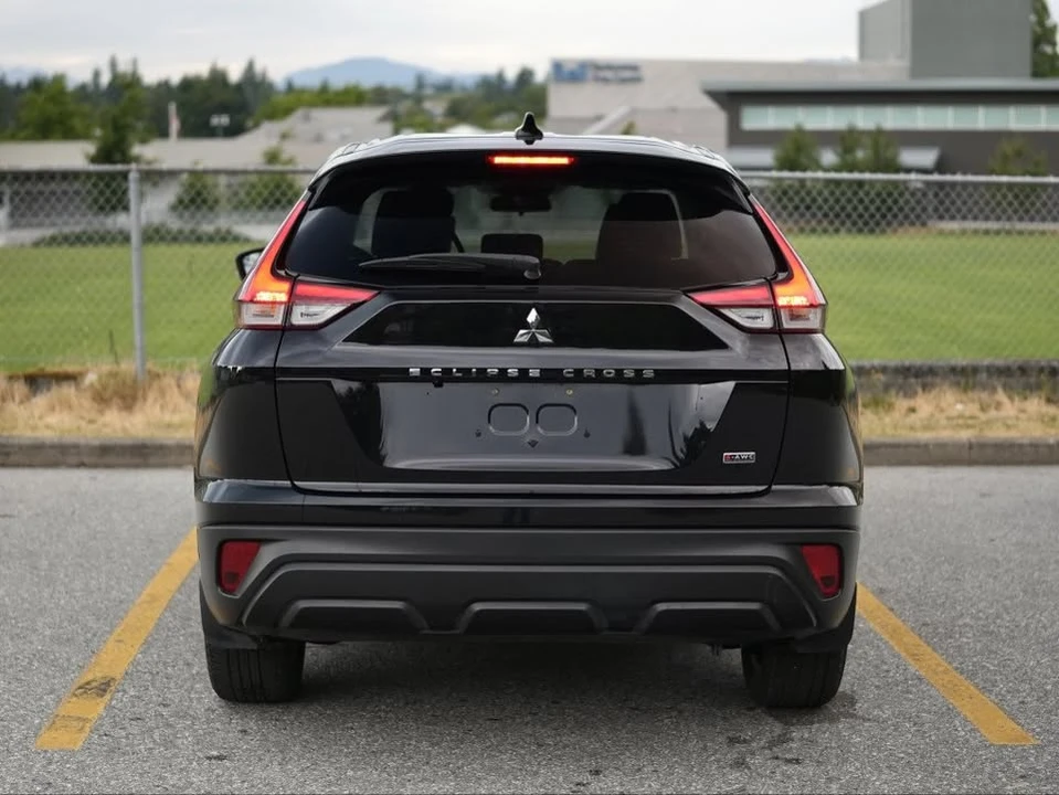 2024 Mitsubishi Eclipse Cross - Image 5 of 16