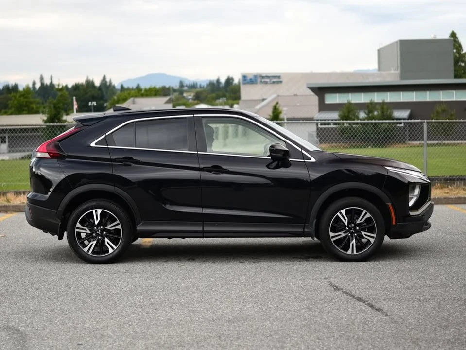 2024 Mitsubishi Eclipse Cross - Image 8 of 16