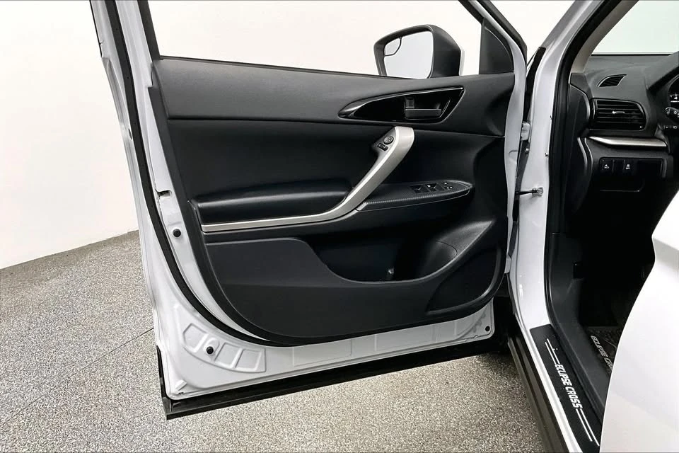 2024 Mitsubishi Eclipse Cross - Image 7 of 20