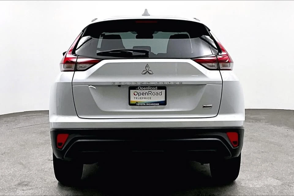 2024 Mitsubishi Eclipse Cross - Image 5 of 14
