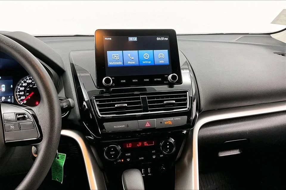 2024 Mitsubishi Eclipse Cross - Image 10 of 14