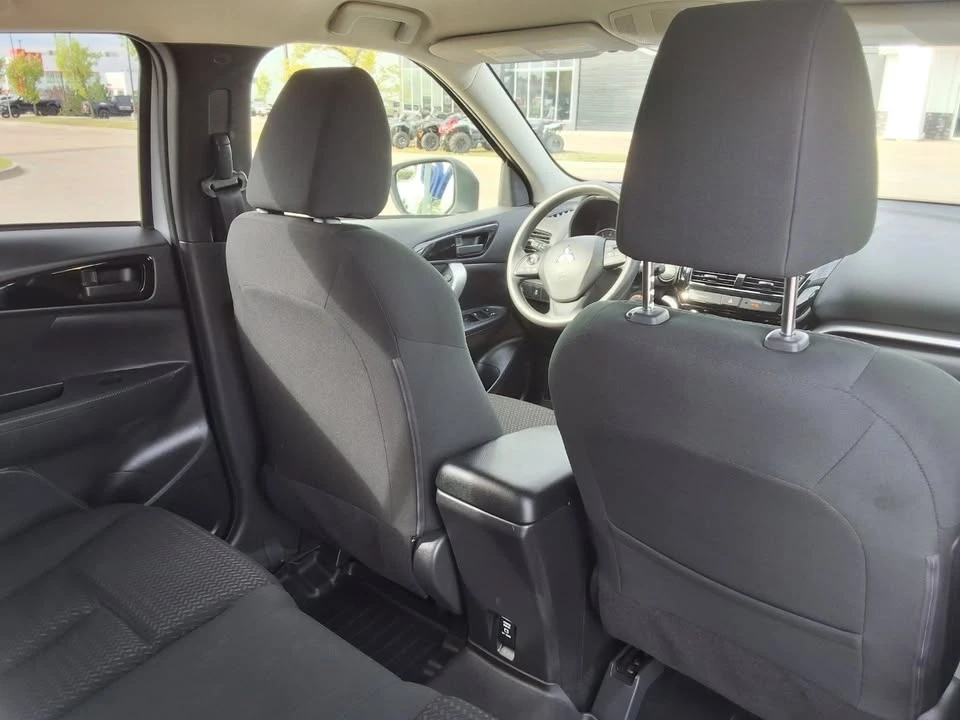 2024 Mitsubishi Eclipse Cross - Image 13 of 20