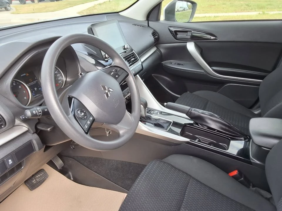 2024 Mitsubishi Eclipse Cross - Image 9 of 20