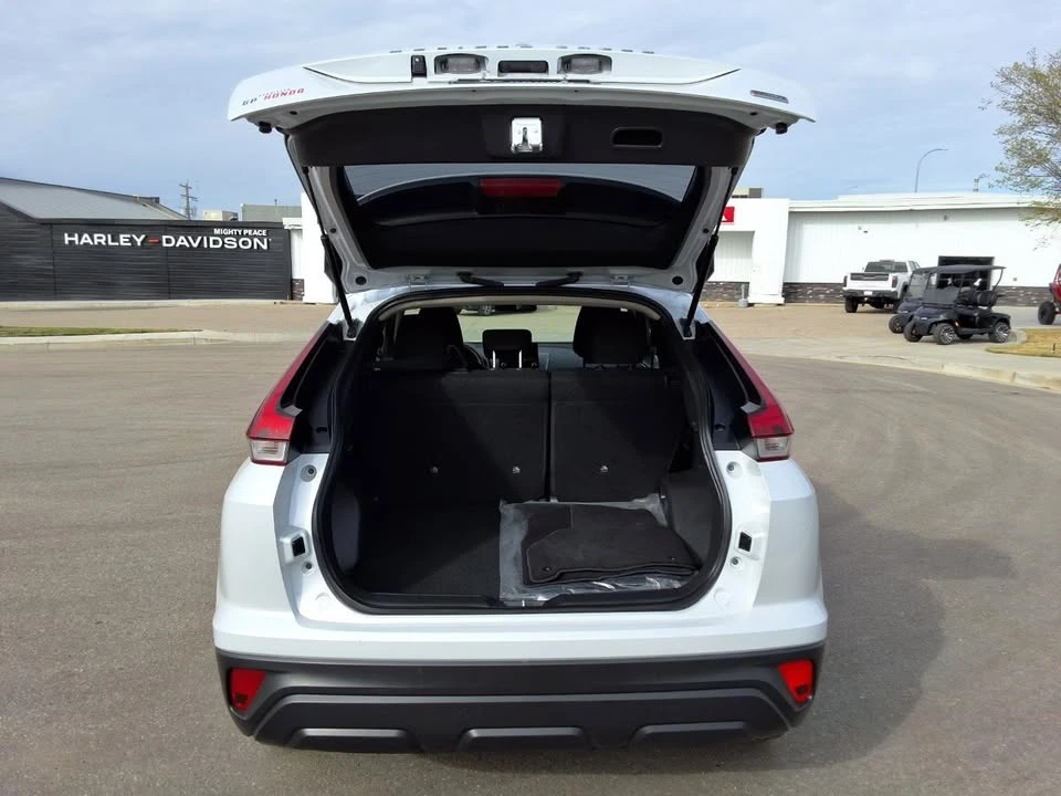 2024 Mitsubishi Eclipse Cross - Image 7 of 20