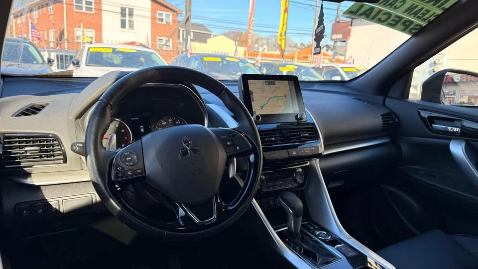 2024 Mitsubishi Eclipse Cross - Image 12 of 19