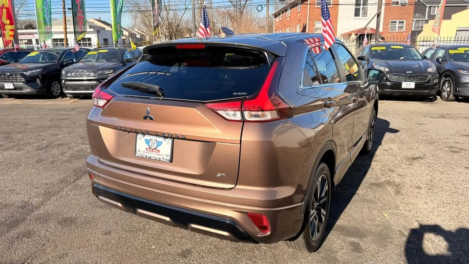 2024 Mitsubishi Eclipse Cross - Image 5 of 19