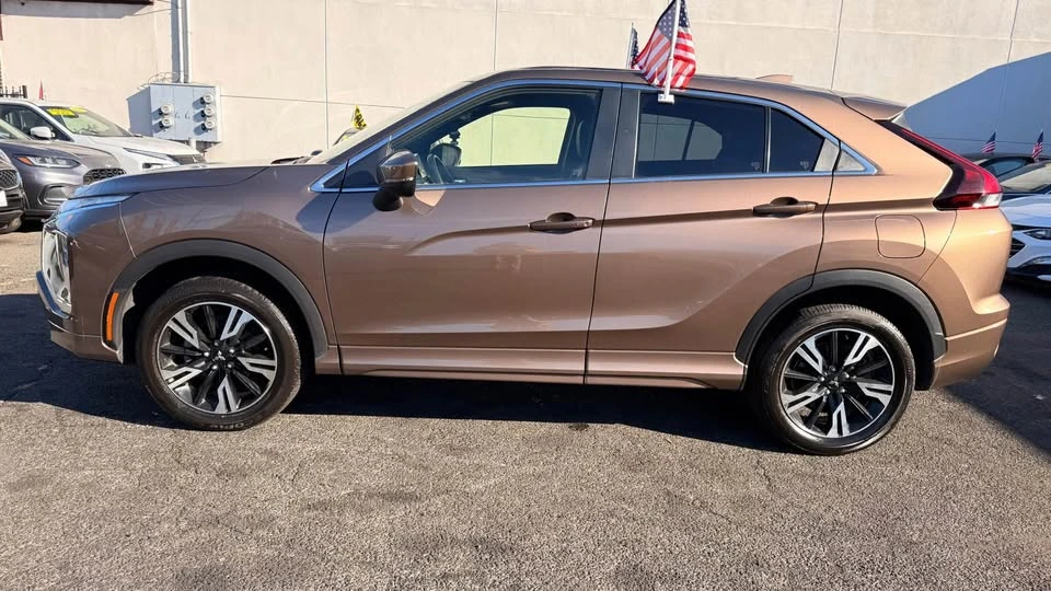 2024 Mitsubishi Eclipse Cross - Image 8 of 19