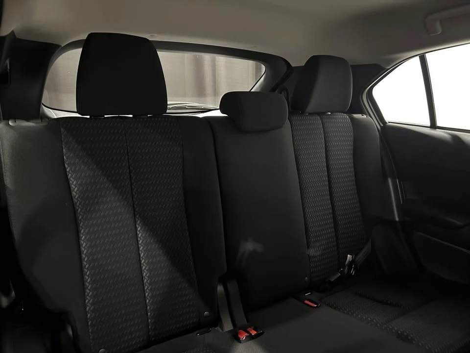 2024 Mitsubishi Eclipse Cross - Image 8 of 17