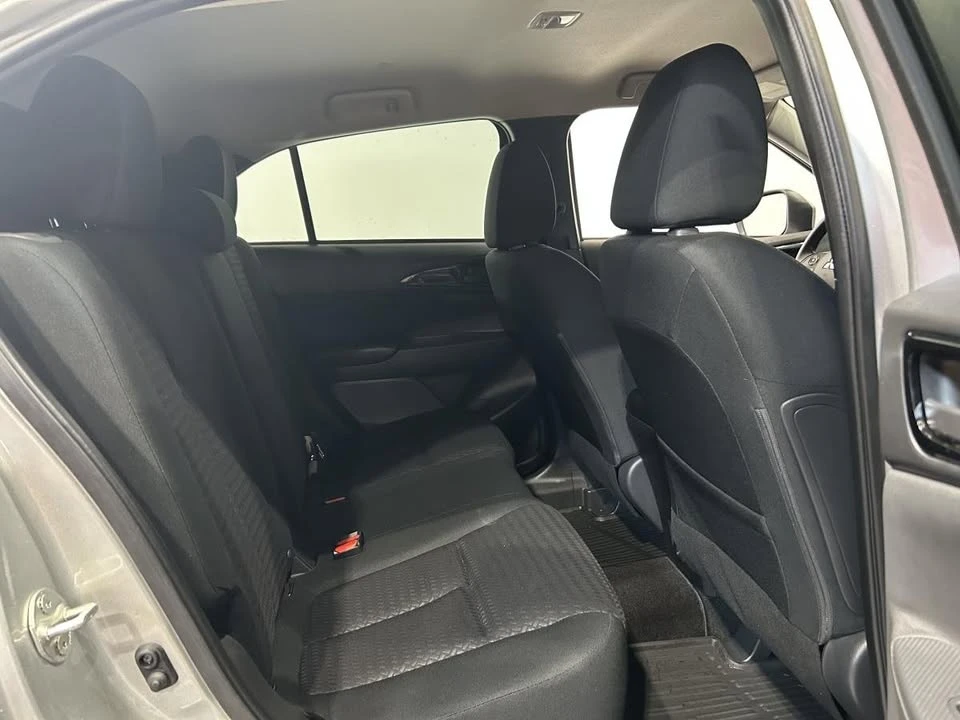 2024 Mitsubishi Eclipse Cross - Image 7 of 17