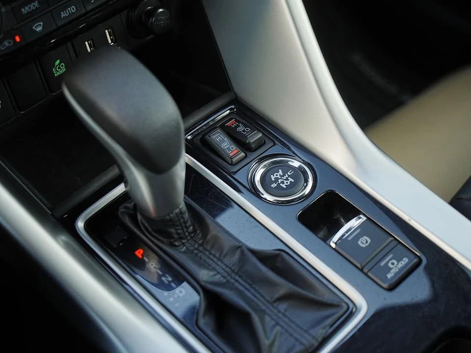 2024 Mitsubishi Eclipse Cross - Image 19 of 20
